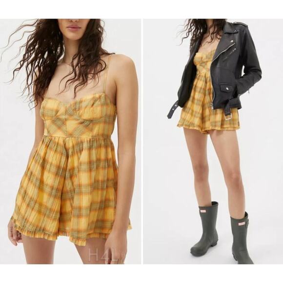 NWT Urban Outfitters Plaid Crinkle Cotton Romper In Yellow & Green Size Large - Picture 1 of 12